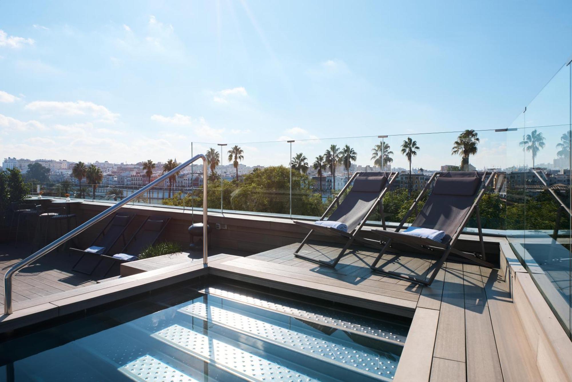 סביליה Hotel Kivir מראה חיצוני תמונה