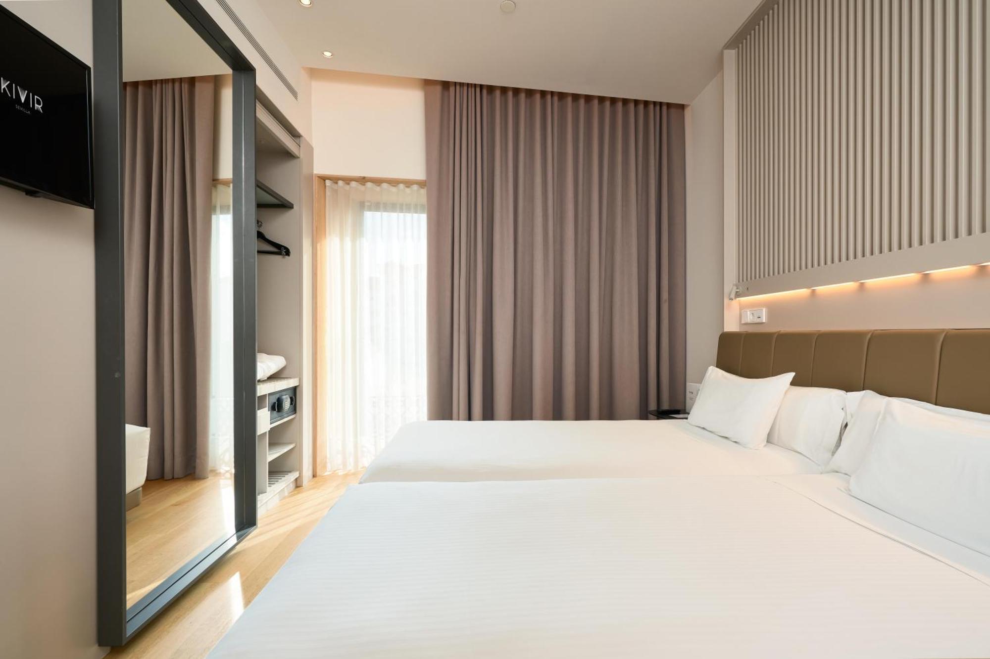 סביליה Hotel Kivir מראה חיצוני תמונה