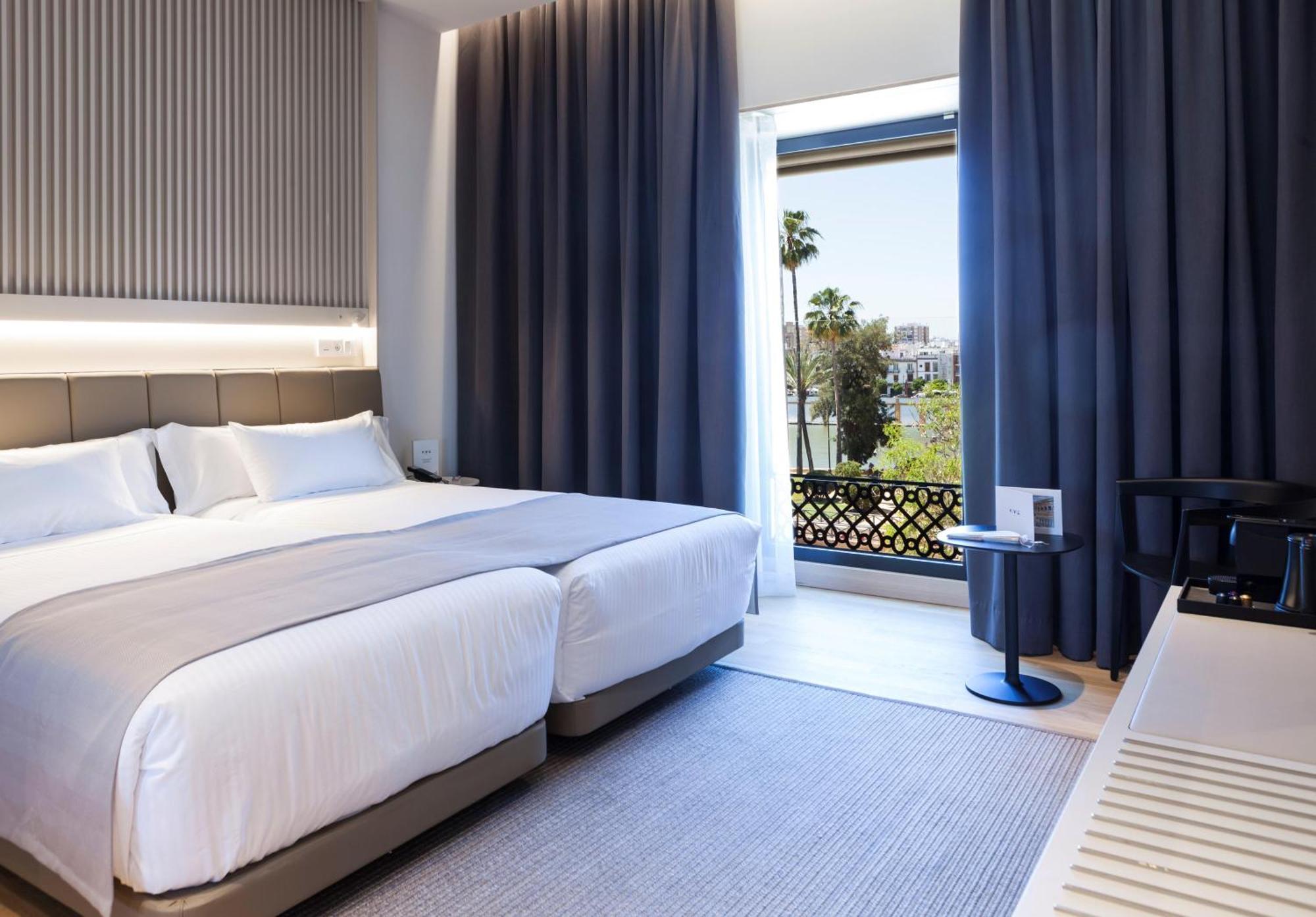 סביליה Hotel Kivir מראה חיצוני תמונה