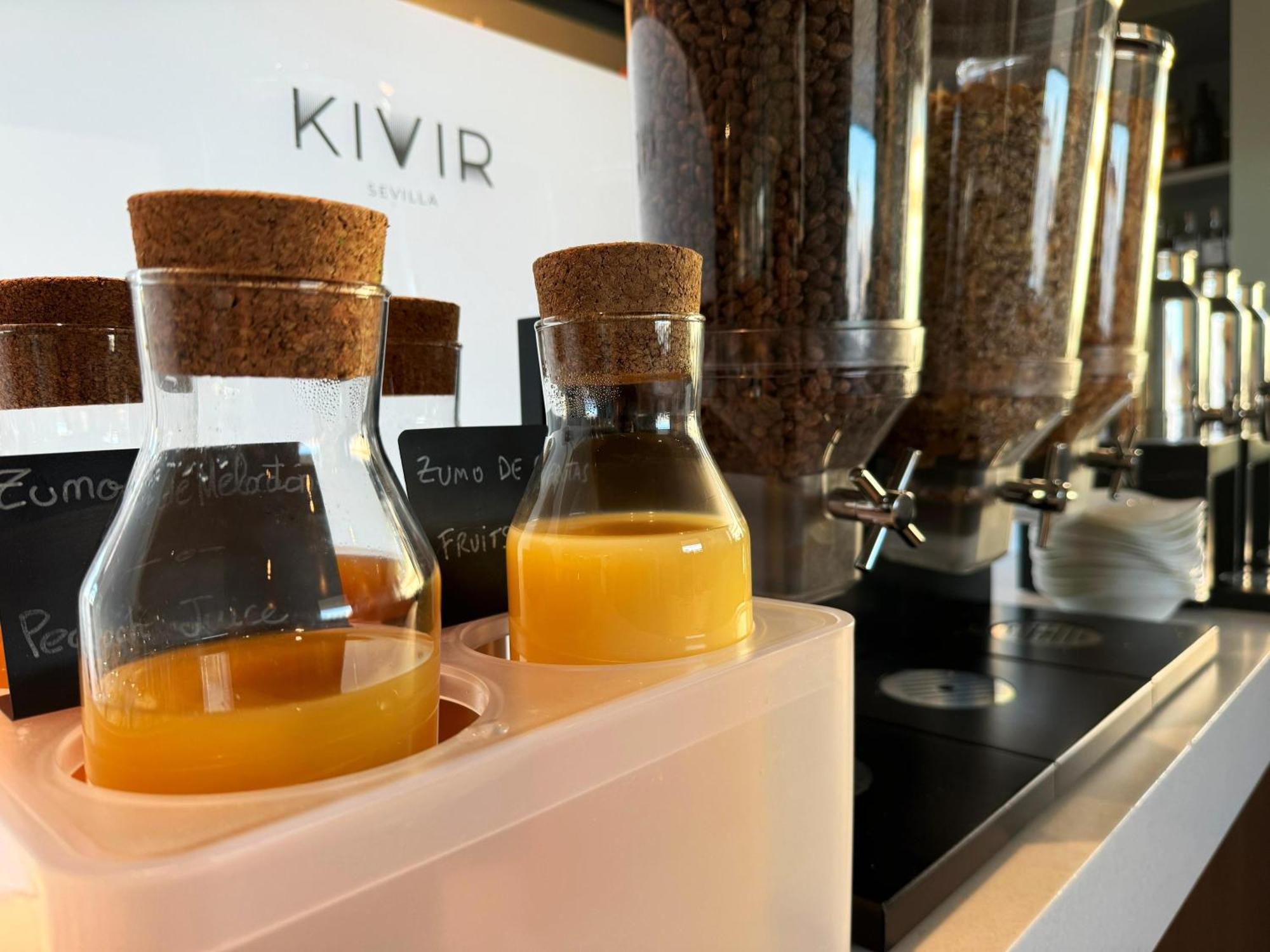 סביליה Hotel Kivir מראה חיצוני תמונה