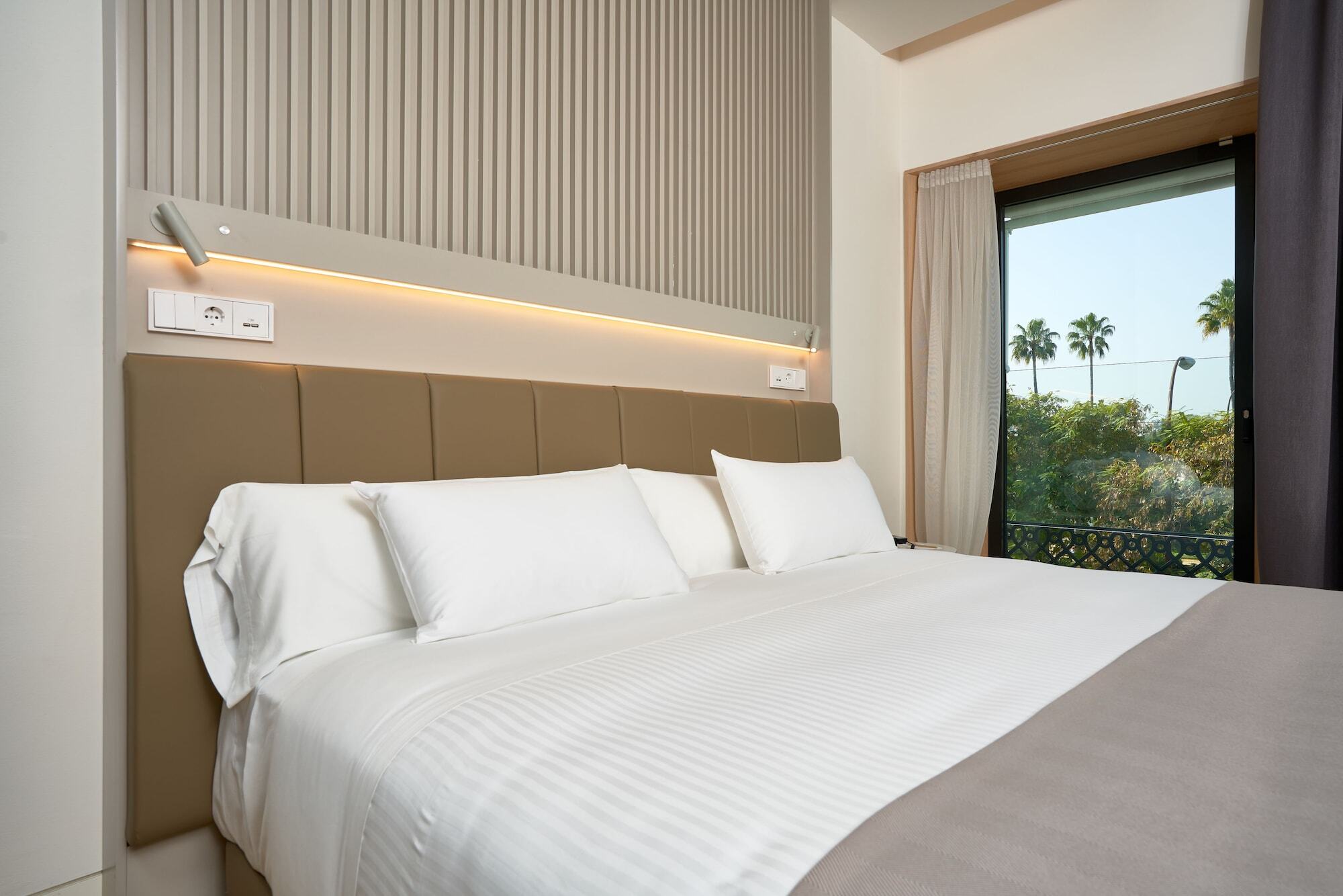 סביליה Hotel Kivir מראה חיצוני תמונה